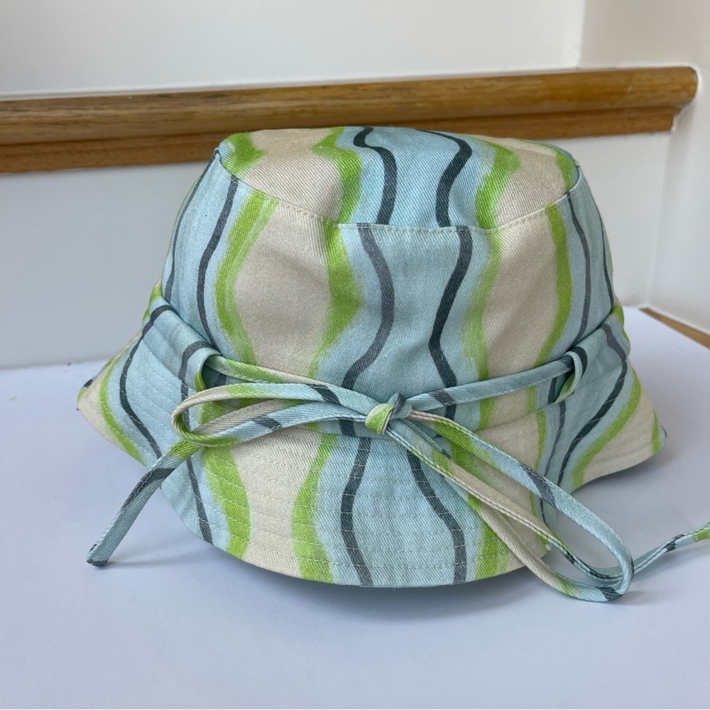 NWT Jacquemus Bucket Hat Le Bob Gadjo Unisex in Blue / Grey Stripe Le Raphia - Picture 10 of 16